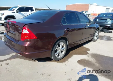 2012 Ford Fusion Se z USA, uszkodzony, nr VIN 3FAHP0HA9CR143292